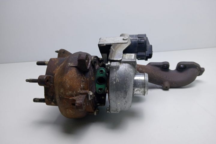 Turbina Turbosuflanta Turbo 2.7 TDI 53049880116 Land Rover Range Rove