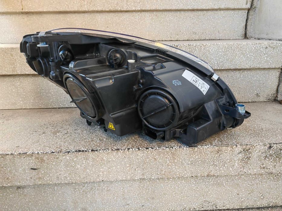 Фар Mercedes W204 C-Classa Bi-Xenon ляв / Фар Мерцедес W204 ксенон НОВ