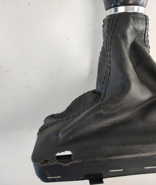 Nuca schimbator  cu defect la manson 4F1713139T 4F1713139Tqbz 4F17131