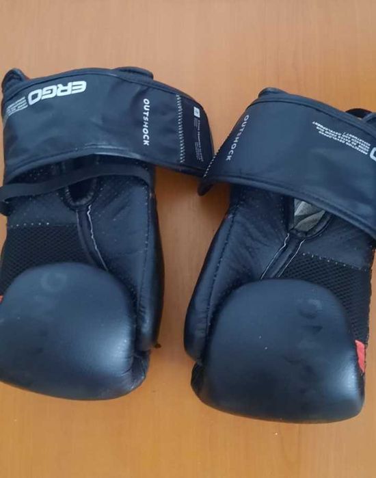 Mănuși de box 8 oz – Outshock BG120 (Decathlon)