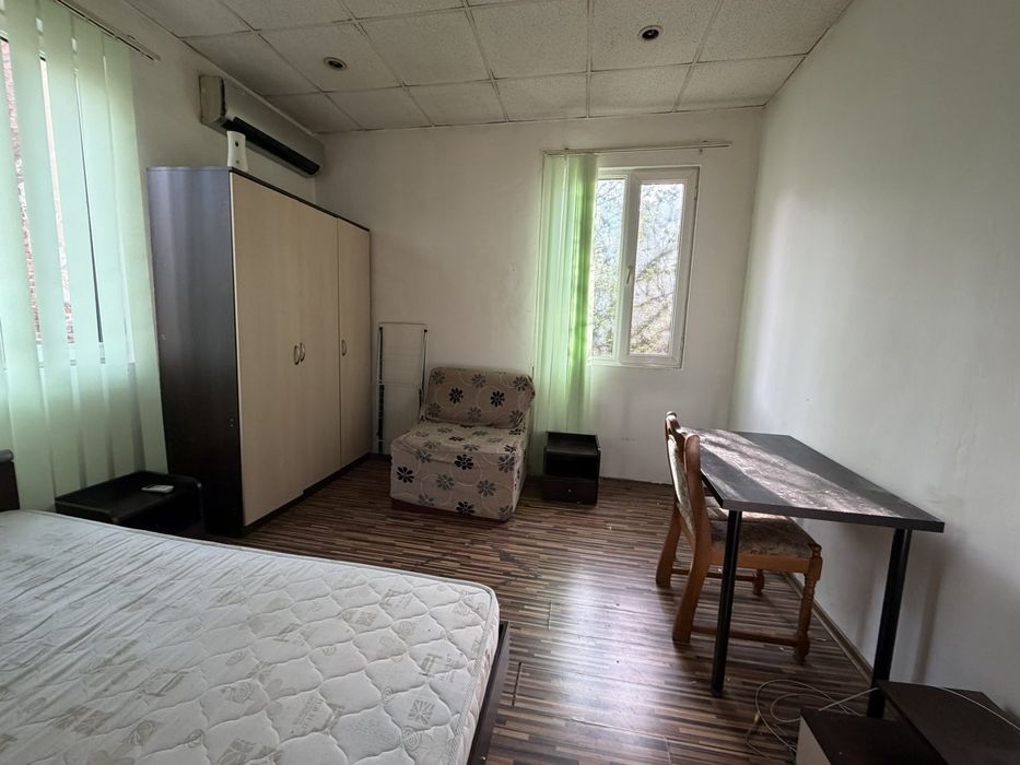 Дава се под наем  в София, Център - 16 кв.м за 209.1 € - Снимка #2