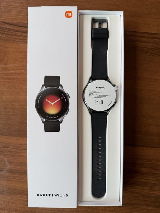 Часы Xiaomi Watch 5 новые