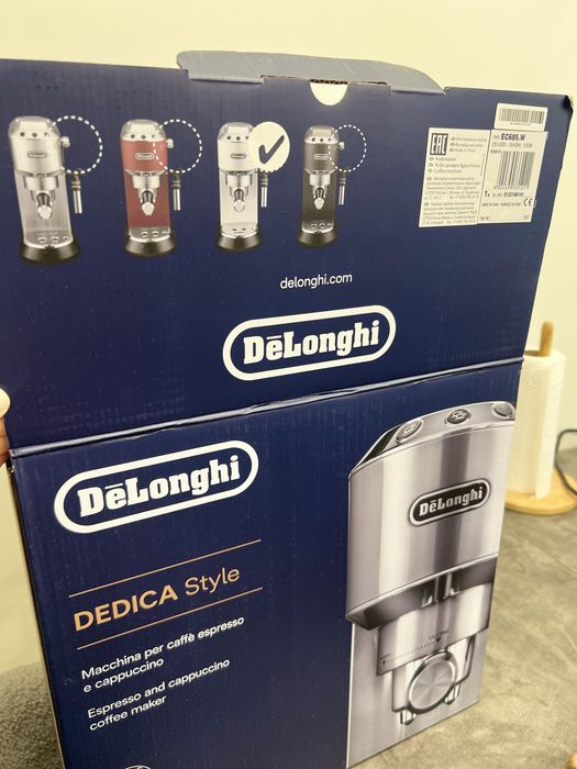 Delonghi Кофемашина