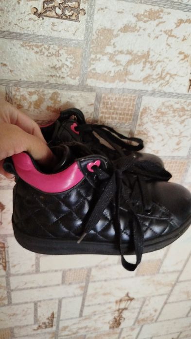 Продам ботинки демисезон