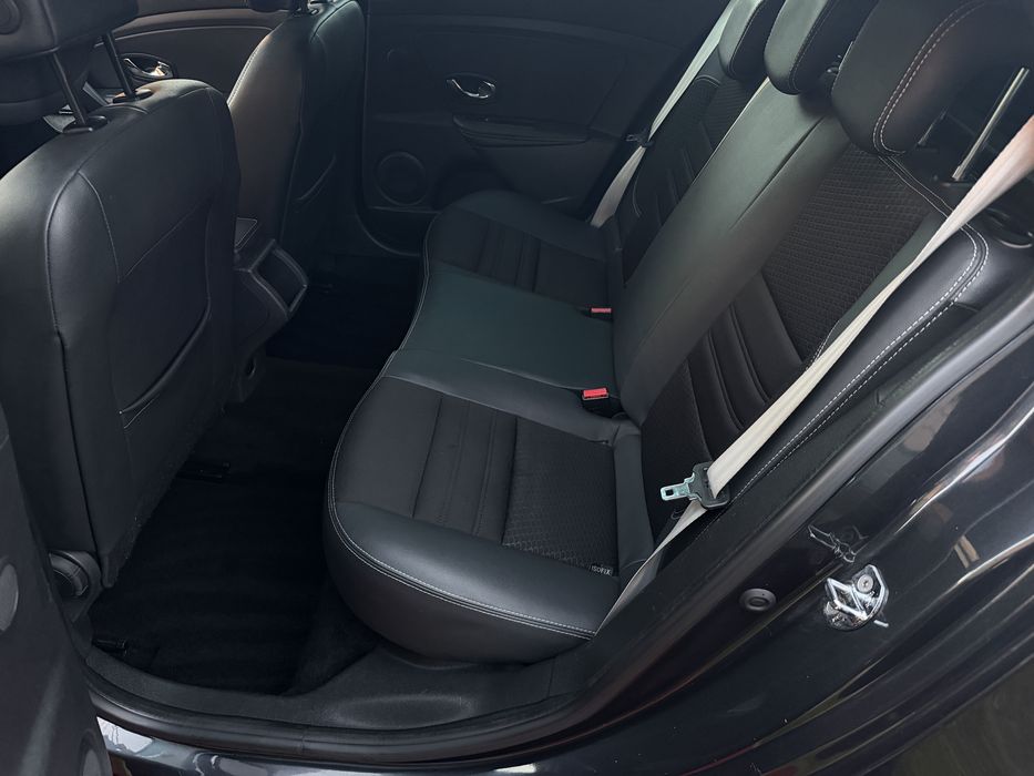 Renault Megane•Bose•1.5dCi•AutomataEDC•Navi•Piele/Tex•KeylessGO•Camera