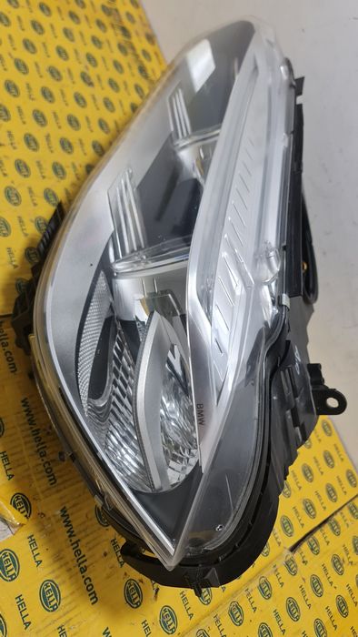 Far bi xenon BMW X5 F15 X6 F16 stanga 7290053