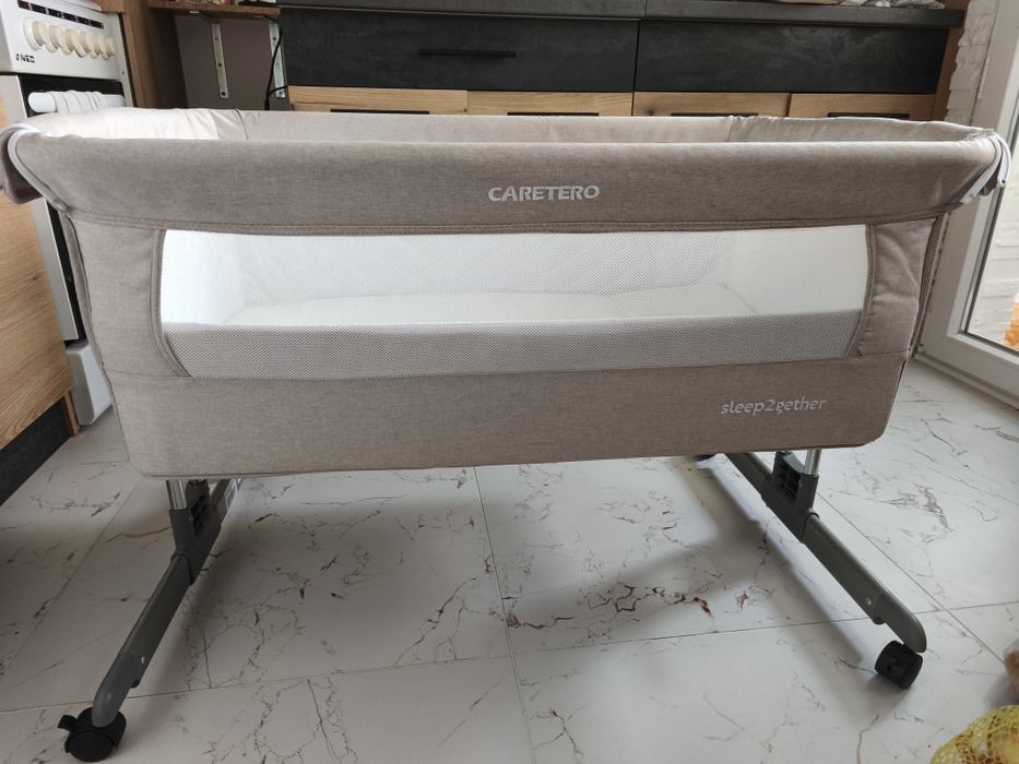 Бебешка кошара с регулация на височина Caretero