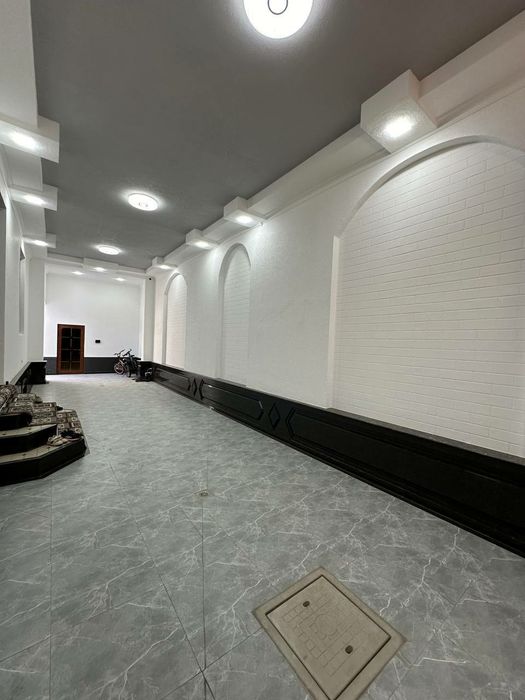 Продается 2 этажни шикарний евро ремонтом дом земля сентр городе кафта