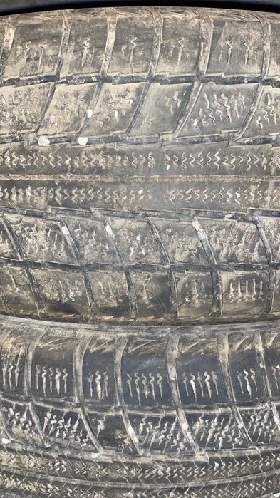 Продам шины бу 215/60/16