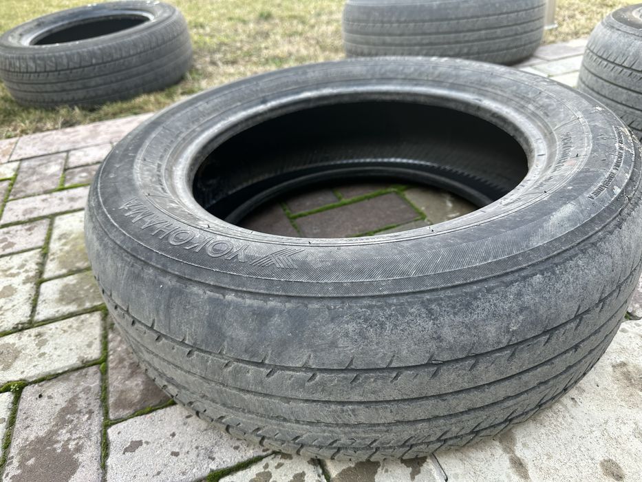 Шины летние б/у размер 215/60/16