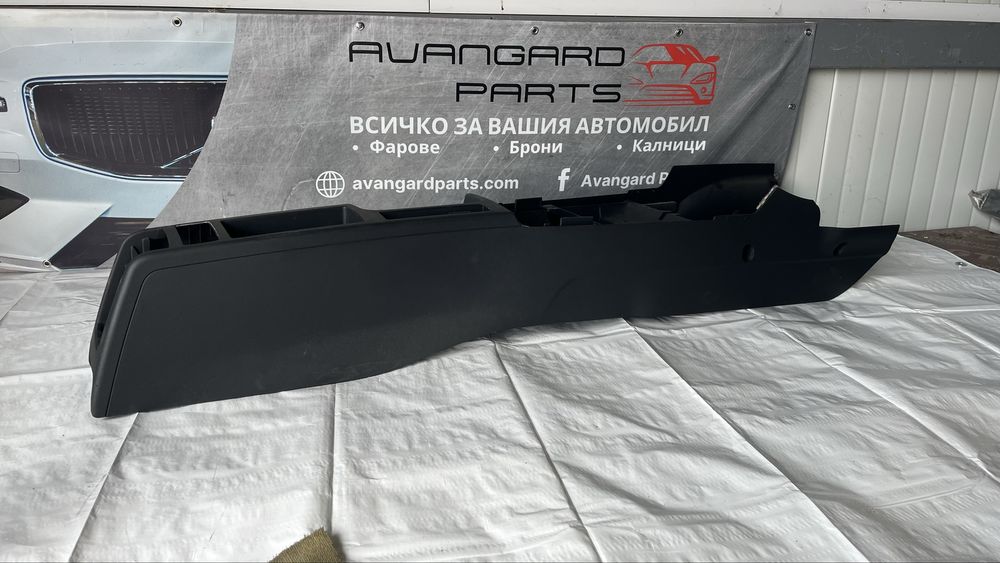 Средна конзола на купе Audi A3 (2003-2013)