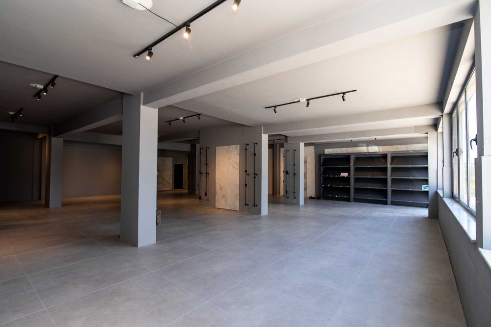 Tърговски обект в гр. Кърджали, кв. Възрожденци