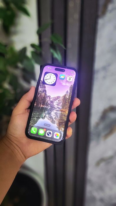 Продам iphone 14 pro