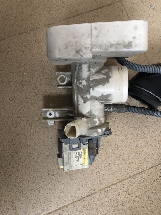 Помпа за пералня електролукс