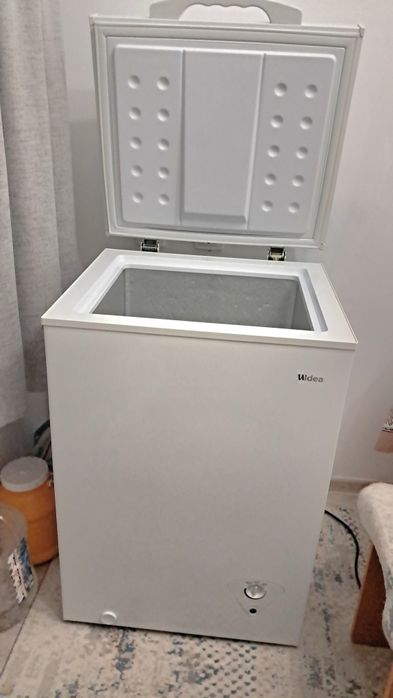 Морозильник Ларь Midea