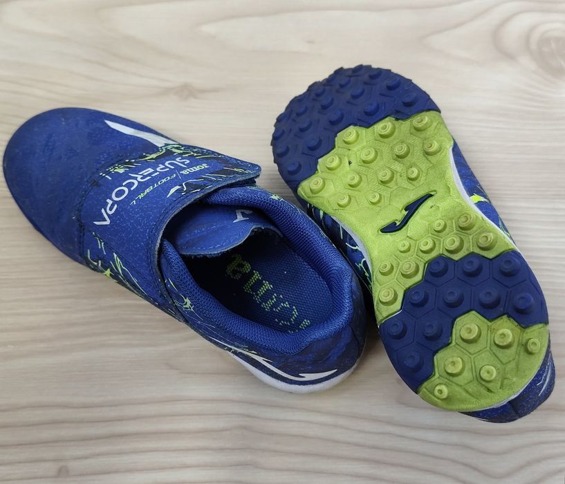 Adidasi Joma pentru fotbal - marime 28