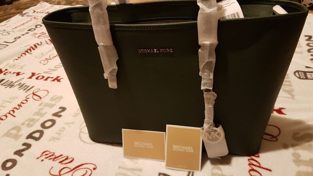 Geanta Michael Kors verde-kaki