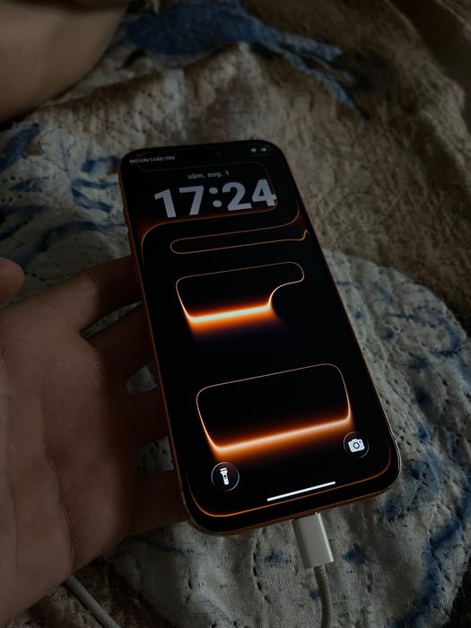 Telefon 17 pro Max