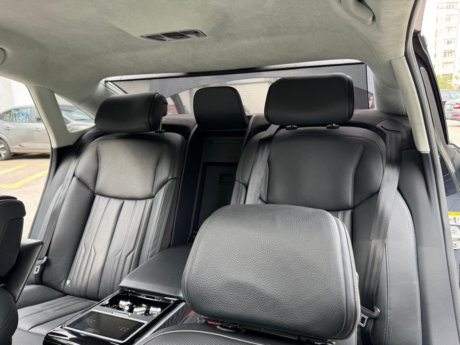 Audi A8 Sline total,masaj,ventilație,matix,long,pano,tablete,hedap