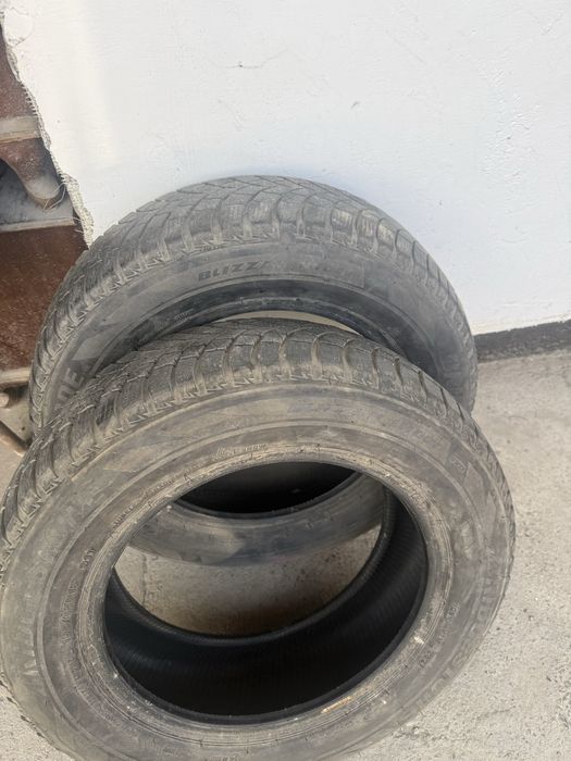 Продам шины зимние