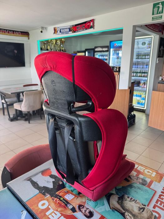Scaun de bebe pentru masina