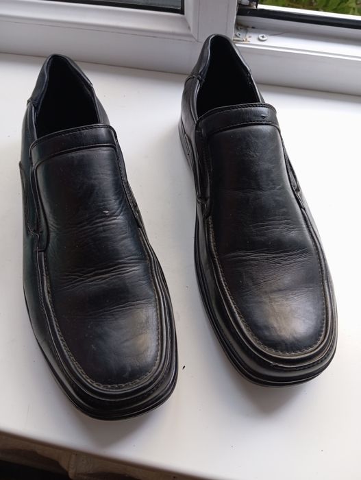 Продам зимние красовки Найки