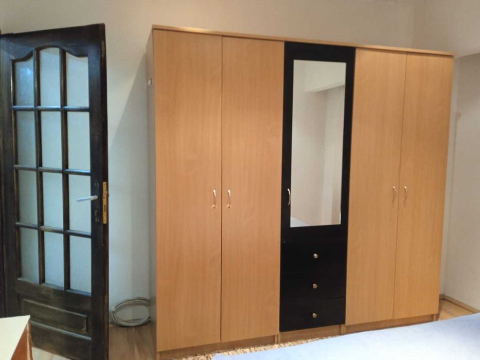 Regim hotelier king Apel doar WhatsApp