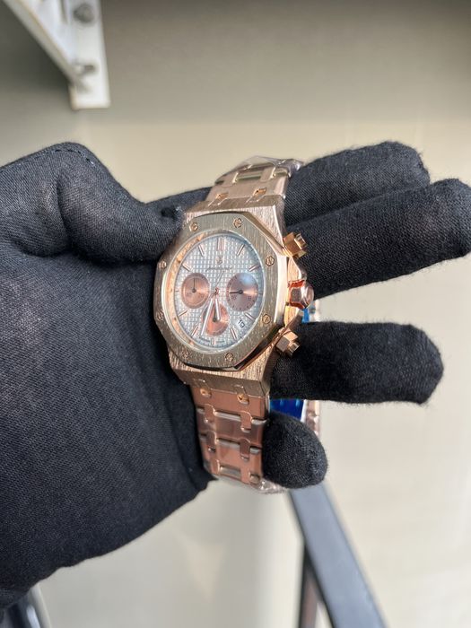 Часовник poedegar НАМАЛЕН