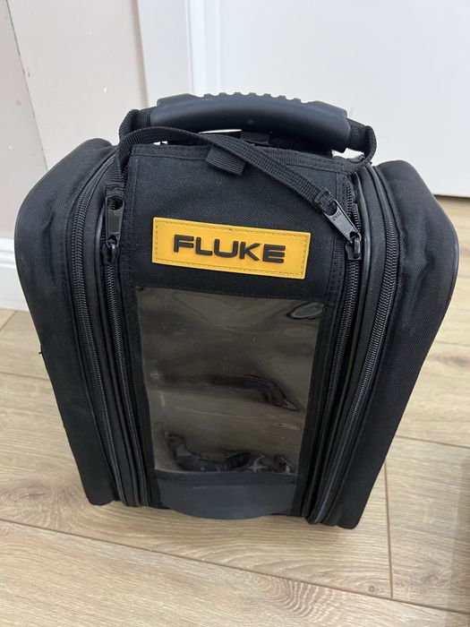 Калибратор Fluke 753