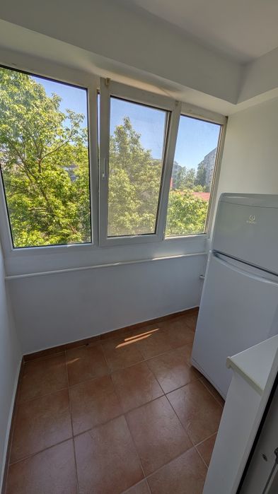 Inchiriez garsonieră Lujerului