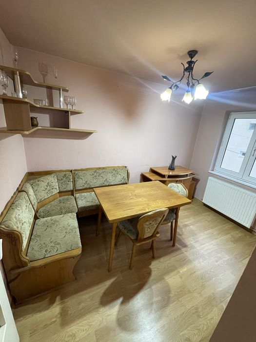 Apartament cu 3 camere