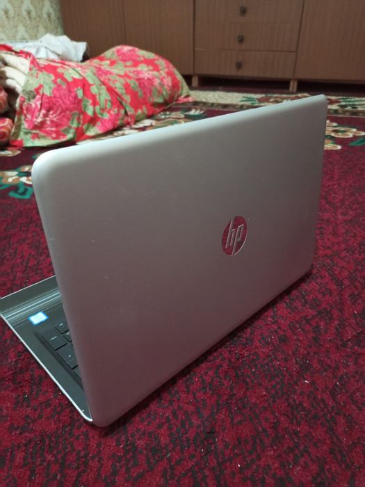 Noutbuk  core i5-7200u PAVILON Sensirli