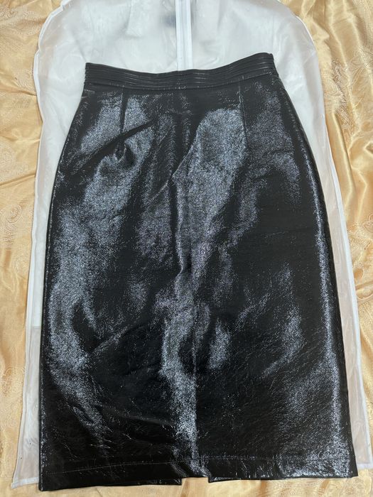 Юбка черная продается