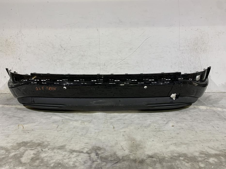 Spoiler Bara spate cu ornament , Audi Q4 E-Tron, 2021, 2022, 2023, 2024, cod origine OE 89A807527C.