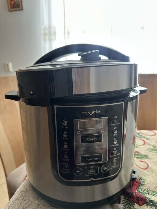 Vand multicooker MYRIA
