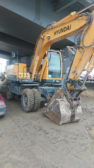 Услуги колесного эксковатора