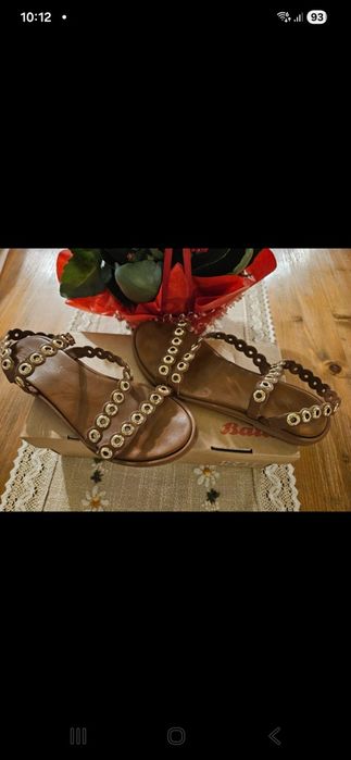 Sandale Bata din piele