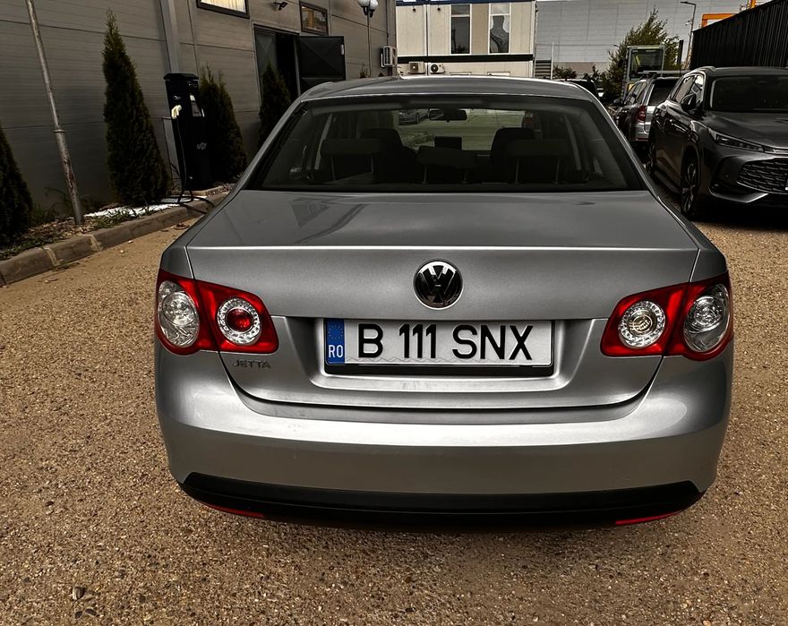 Volkswagen Jetta VW Jetta - 2010 -1.6 TDI