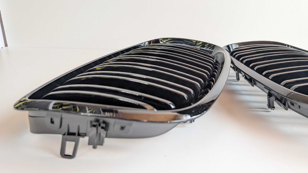 Бъбреци БМВ Х5 Х6 Двойни М черни Гланц BMW X5 X6 E70 E71 Е70 Е71