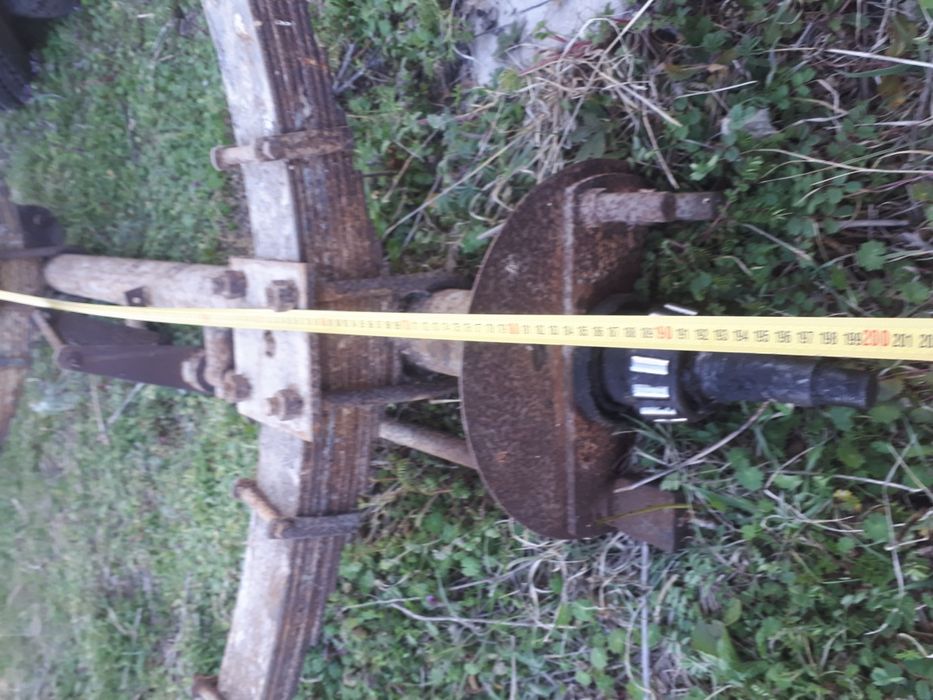 Оси и джанти от 4тонно ремарке - фургон