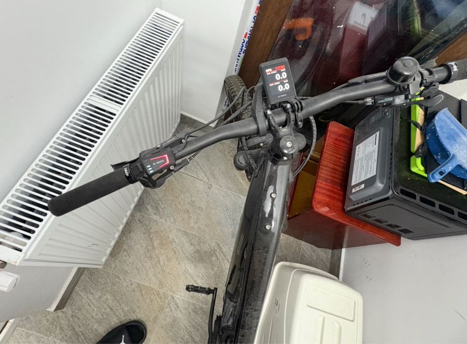 Bicicleta cannondale moterra 2022