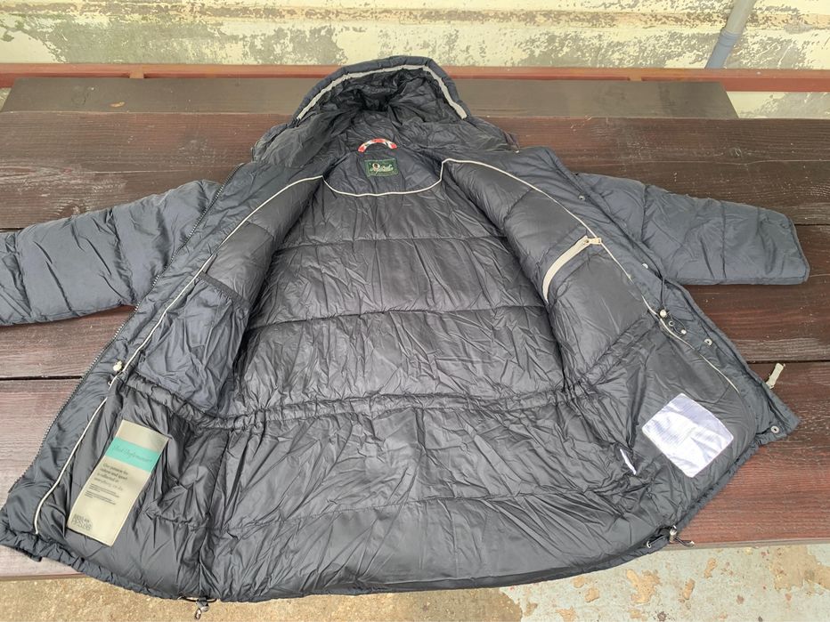 Geaca cu puf Peak Performance L
