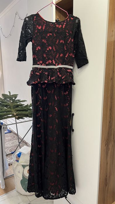 Вечерние платья