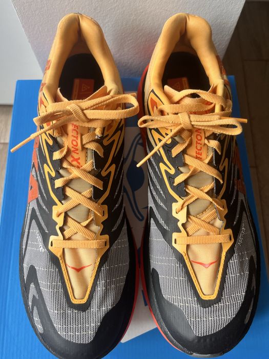 Hoka Tecton X2 nou