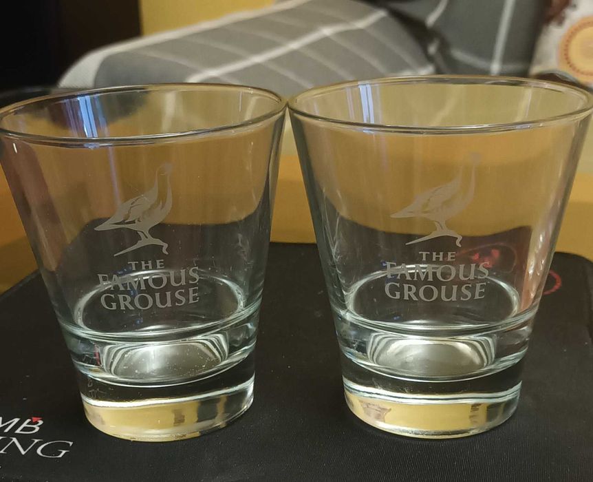 Няколко чаши за напитки