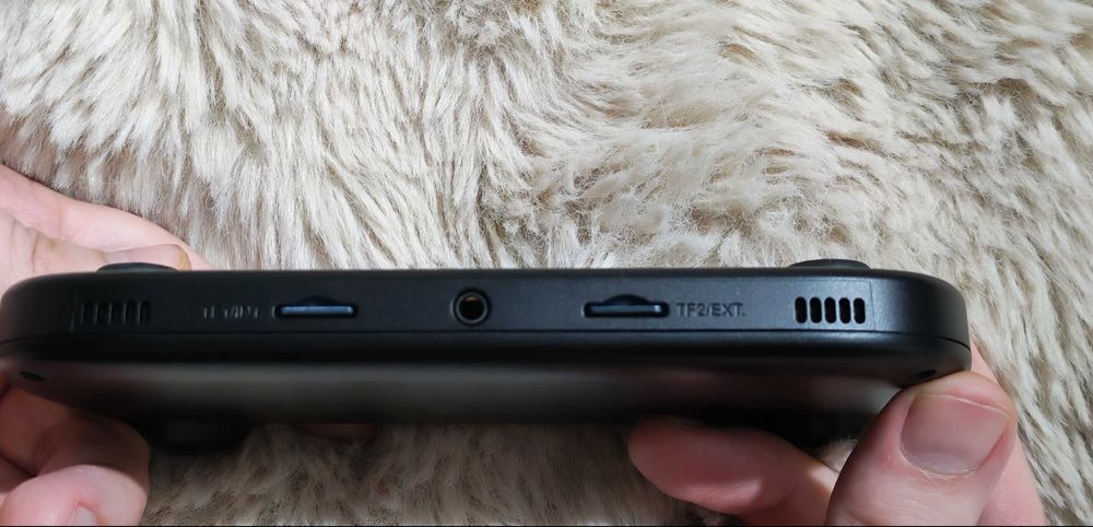 Ретро-консоль Anbernic RG40XX H