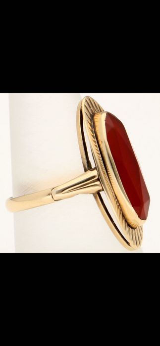 Inel aur galben 14 ct cu carnelian