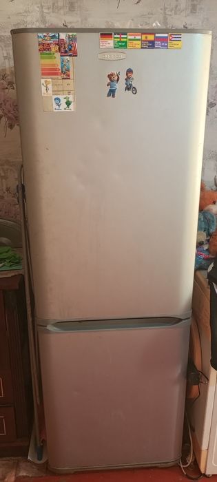 Продам холодильник