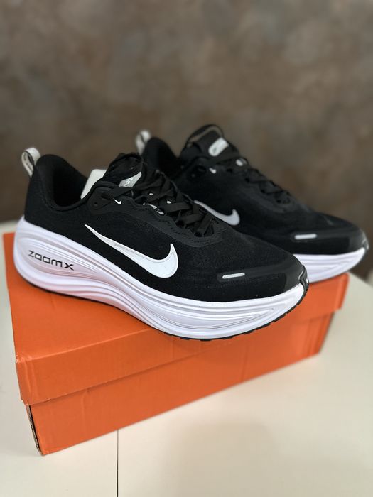 Нови Маратонки Nike Vomero Plus Размер 41