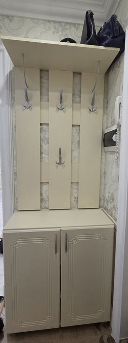 Шкаф для прихожии